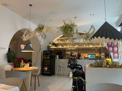 -春树下·树屋花房西餐厅(罍街AS1980店)