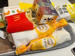 -麦当劳(世界城广场店)