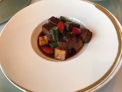 烧汁秋葵牛肉粒-金轩中餐厅 Jin Xuan(浦东丽思卡尔顿酒店)