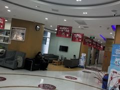 -雅悦齿科(顾村公园店)