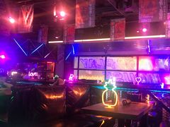 -UP嘻哈酒吧(粉巢店)