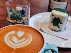 -Fridi Patisserie Cafe