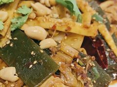 -拿渡·水煮鱼麻辣香锅(王府井奥莱·香江小镇店)