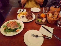-羽深肉铺 Steak & Wine