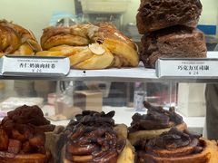 杏仁奶油肉桂卷-CHOCMONS巧克怪兽(屏风街店)