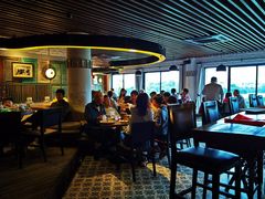 -Cau Go Vietnamese Cuisine
