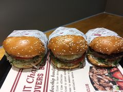 -The Habit Burger Grill 哈比特汉堡(爱琴海店)