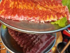 调味牛五花-青瓦炭韩潮烤肉(花园道店)