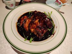 招牌焦糖黑叉烧-维园悦谱·海派家常菜(乌鲁木齐南路店)