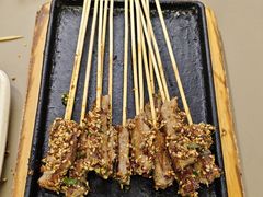 -粟氏天府·东北烧烤(长安街店)