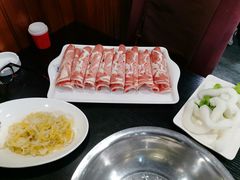 -楼外楼大刀肉传统火锅居(繁荣路店)
