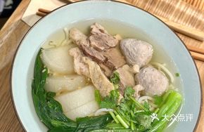 Japanese-style Clear Soup Beef Noodle Soup