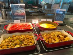 -圣丰索菲特·2 On 988 Café 自助餐厅