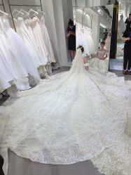 -艾米丽婚纱礼服