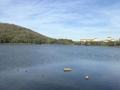 -亚龙湾亚泰商业街