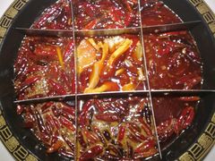 -小洞天本味火锅(九街直营店)