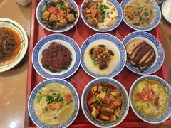 -蓝田九大碗民俗食府(蓝田店)