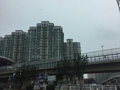 -梨园(地铁站)