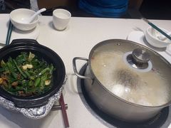 -煲王粤菜餐厅(中侨中心店)