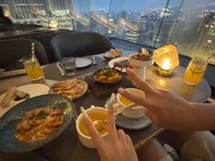 -Hi City·城市之巅