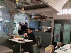 -凯德广场(埃德蒙顿路店)