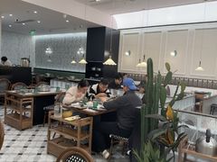 -喃喃椰·糟粕醋·椰子鸡火锅(七堡花园店)