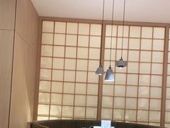 -蜜桃餐厅·伴山(湖滨商业街店)