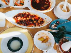 -渝信川菜 · 川味家常菜(财富购物中心店)