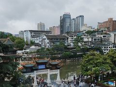 -包整·丝娃娃(一览甲秀楼风景店)