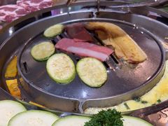 -哈哈碳都·牛肋条无限自助烤肉(台江万达店)