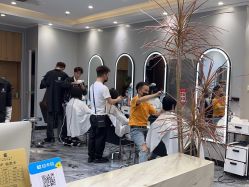 -杉影印象日式烫染專門店