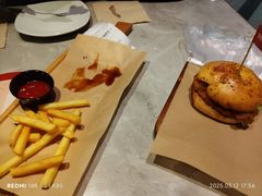 -必胜客(燕郊永旺店PHDI店)