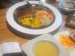 -豪客来牛排(重庆三峡广场步行街1704店)