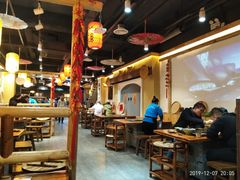 大堂-锅来乐地锅鸡(安亭店)