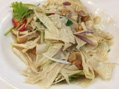 捞起鲜腐竹-勝記酒家·37年老字号·经典粤菜(荔枝公园店)