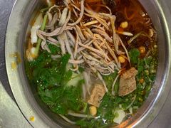 -老五鸡丝豆花面粉(瑞金北路68号院店)