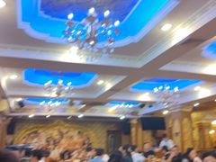 -维吾尔餐厅(宜山路店)