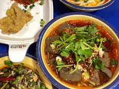 -马路边边火锅串串(观前街店)