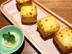 面包一直诱惑-弄堂里·寻味杭州(湖滨银泰in77C区店)