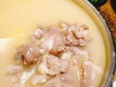 老汤猪手打边炉-老江南春·中国龙菜(衡山路店)