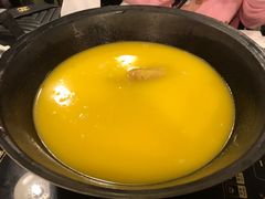 -鲜入围煮花胶鸡海鲜火锅