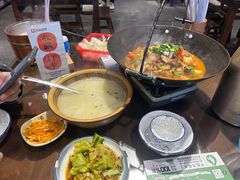 -富正毅三下锅·湘西韵味(天门山索道店)