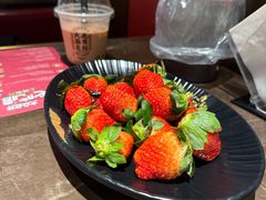-一绪に和牛寿喜烧(罗湖益田假日店)
