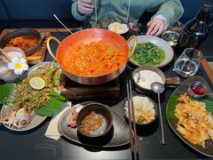 -Ameigo梅果·云贵川bistro(长宁来福士店)
