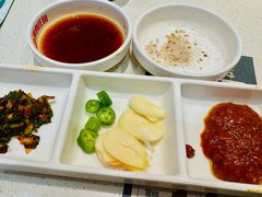 -韩香福烤肉庄园(文化西路店)