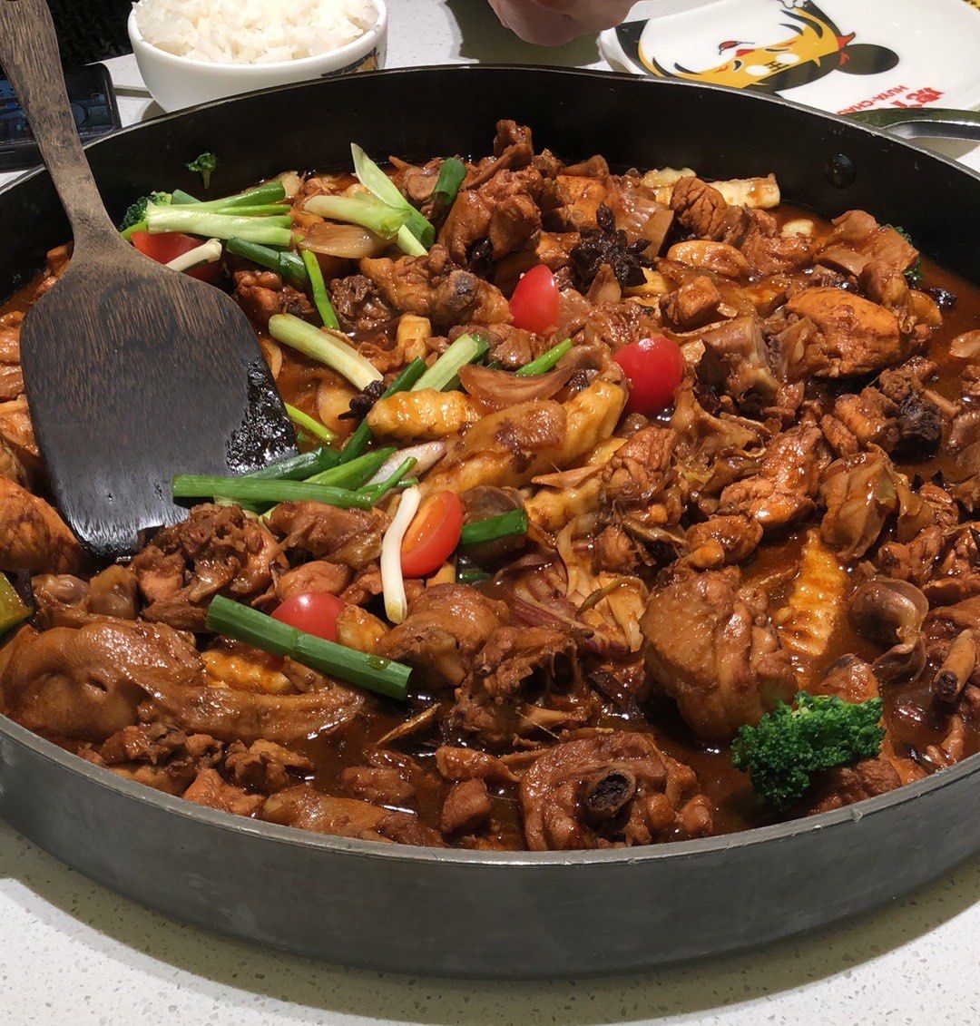 来虎丫炒鸡吃饭啦