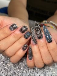 -171 Naillife
