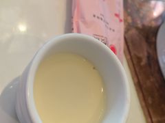 -红樱桃·欢乐餐厅(太原里店)