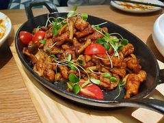 松茸烧黑猪里脊肉-花舍·新派粤菜·西餐·下午茶(亚运村·鸟巢店)