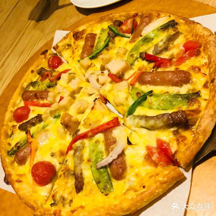 乐百丽·榴莲比萨专门店(荔枝广场店)至尊王牌比萨图片